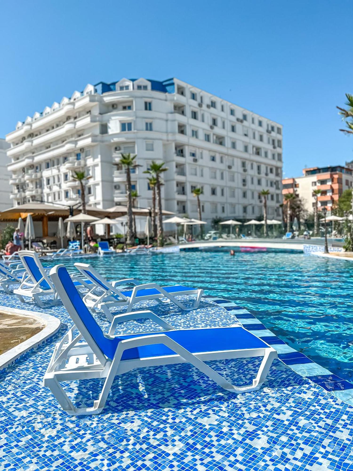 Fafa Aqua Blue Hotel Golem  Luaran gambar